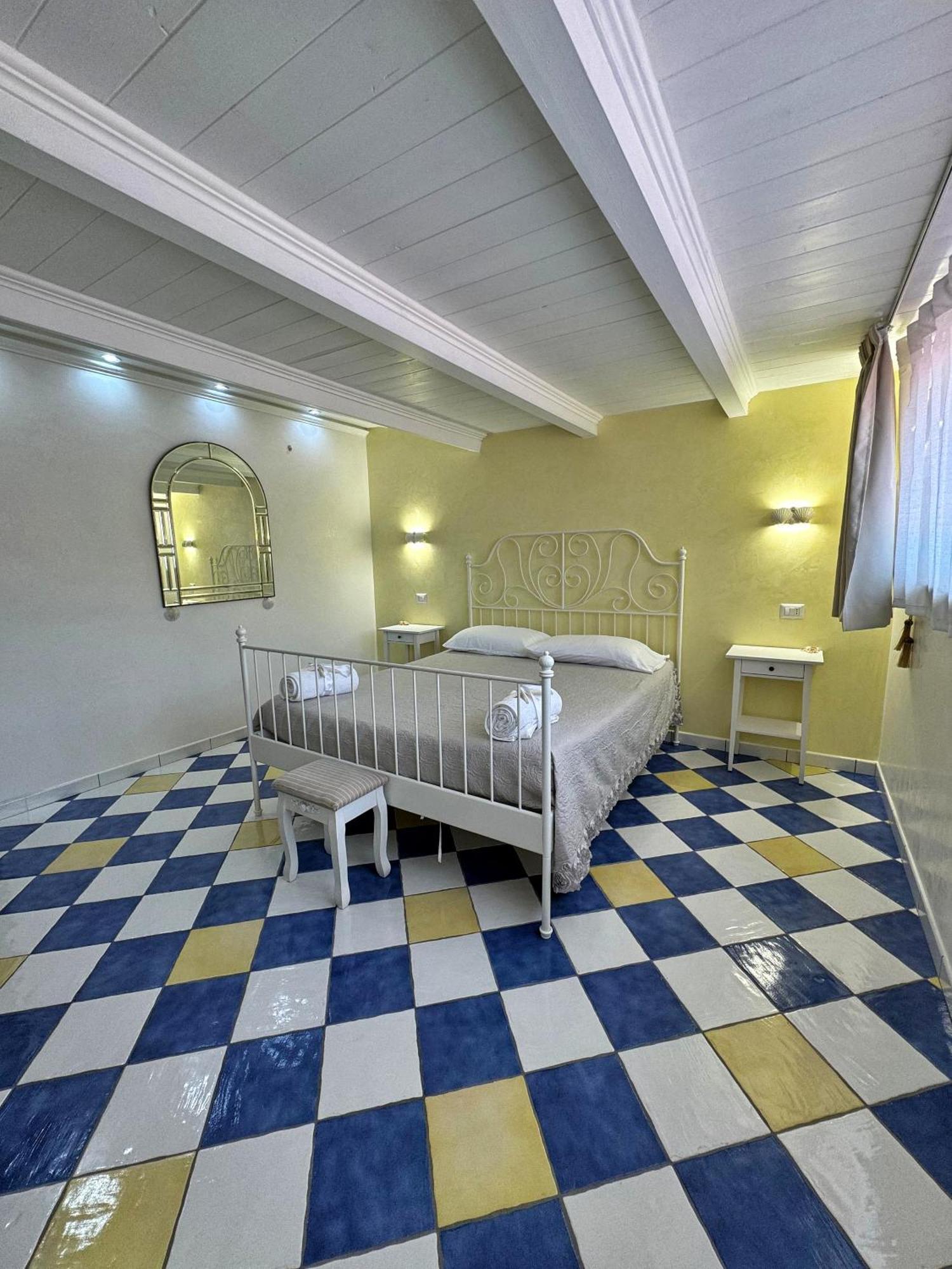 Cassiodoro Suite B&B Marina di Davoli Exterior photo
